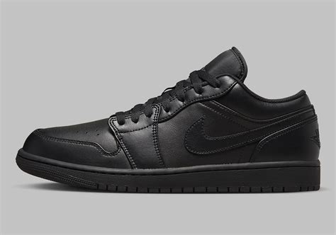 nike jordan low zwart|jordan 1 low.